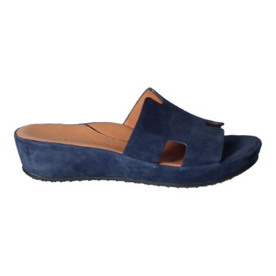 Right side view of Catiana Navy Kidsuede