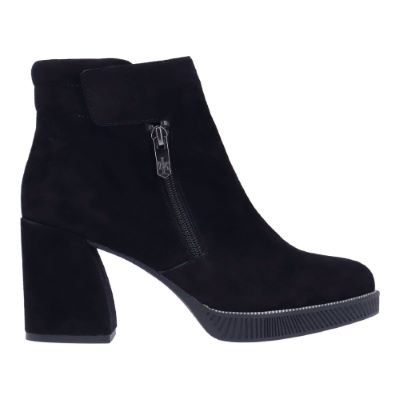 Right side view of Lanelle BLACK KIDSUEDE