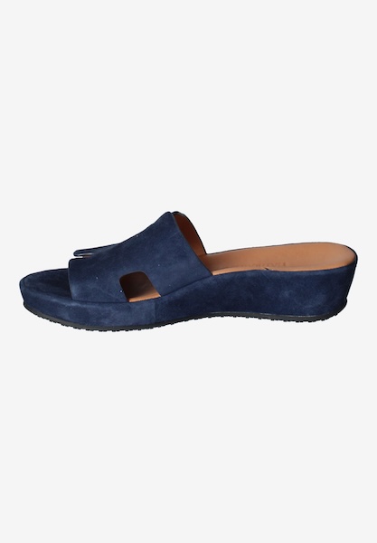 Left side view of Catiana Navy Kidsuede