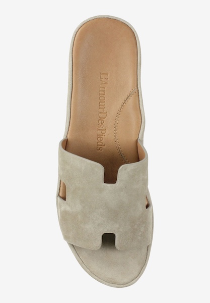 Top view of Catiana Taupe Kidsuede