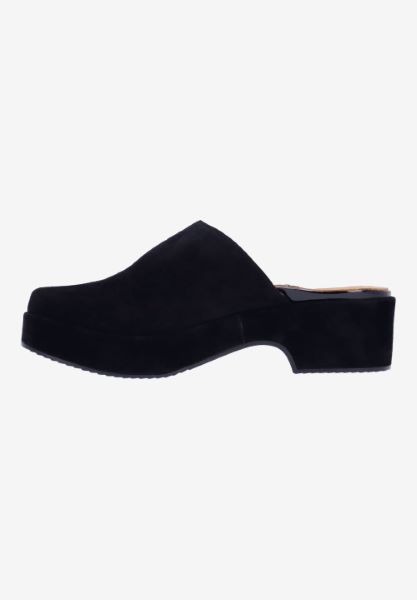Left side view of Galana BLACK KIDSUEDE