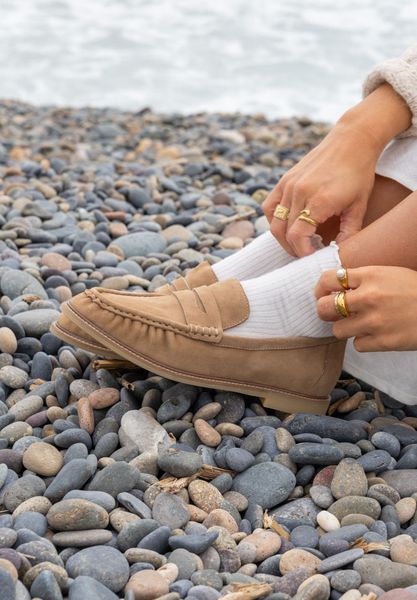 Lifestyle image of Zelani MOCHA KIDSUEDE