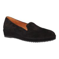 Front view of Carlow BLACK KID SUEDE